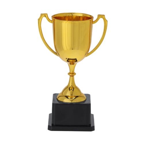 Gouden beker trofee Nynor goud