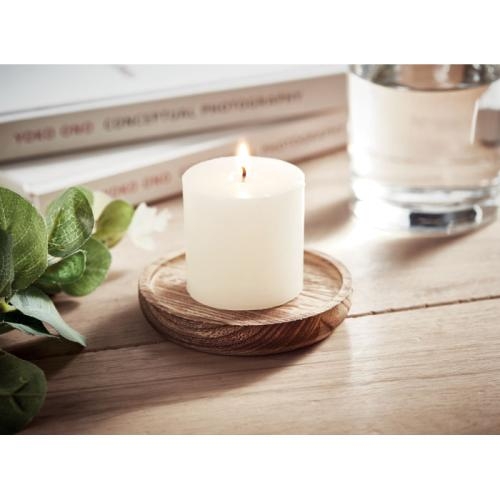 Kaars met ronde houten basis Pentas hout