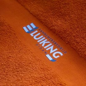 Oranje handdoek